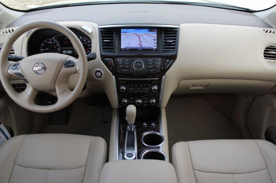  Nissan Pathfinder 2013 года  (фото 54 из 141)